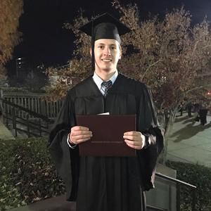 Meet your Posher, Devin